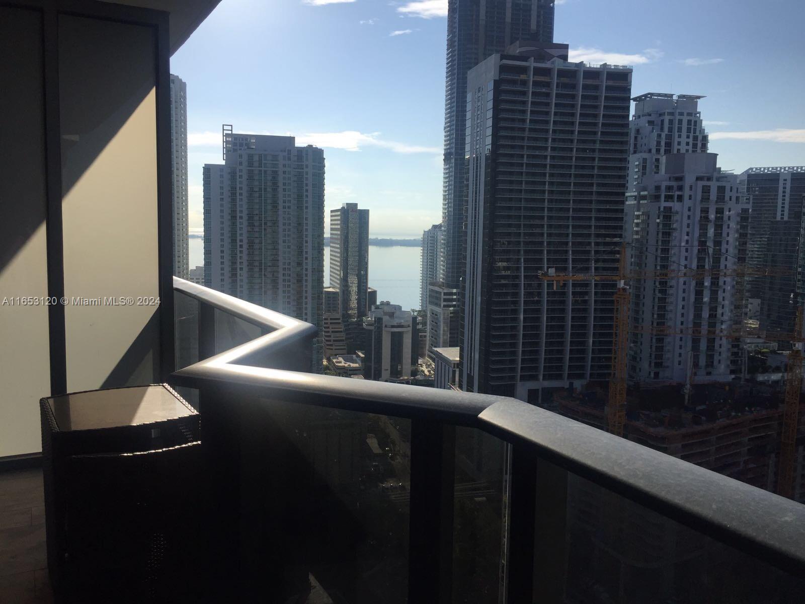 55 SW 9th St #2905, Miami FL 33130
