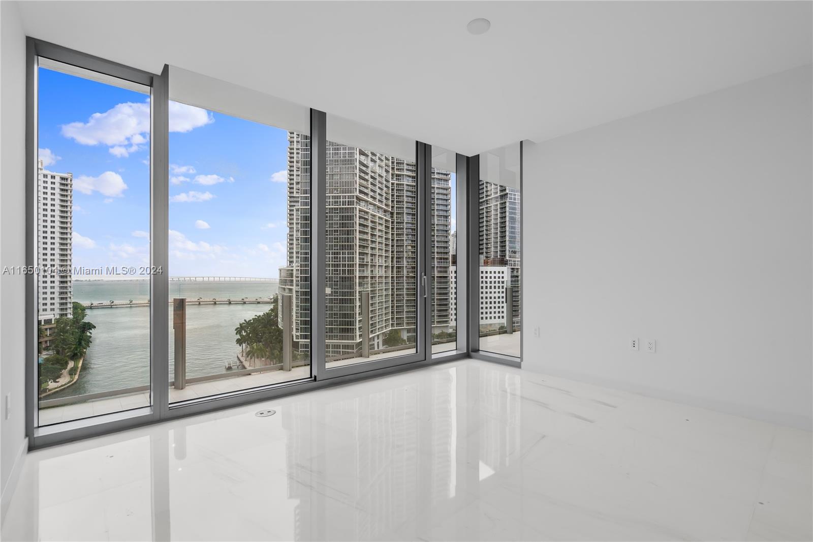 300 Biscayne Blvd Way #1103, Miami, Florida image 21