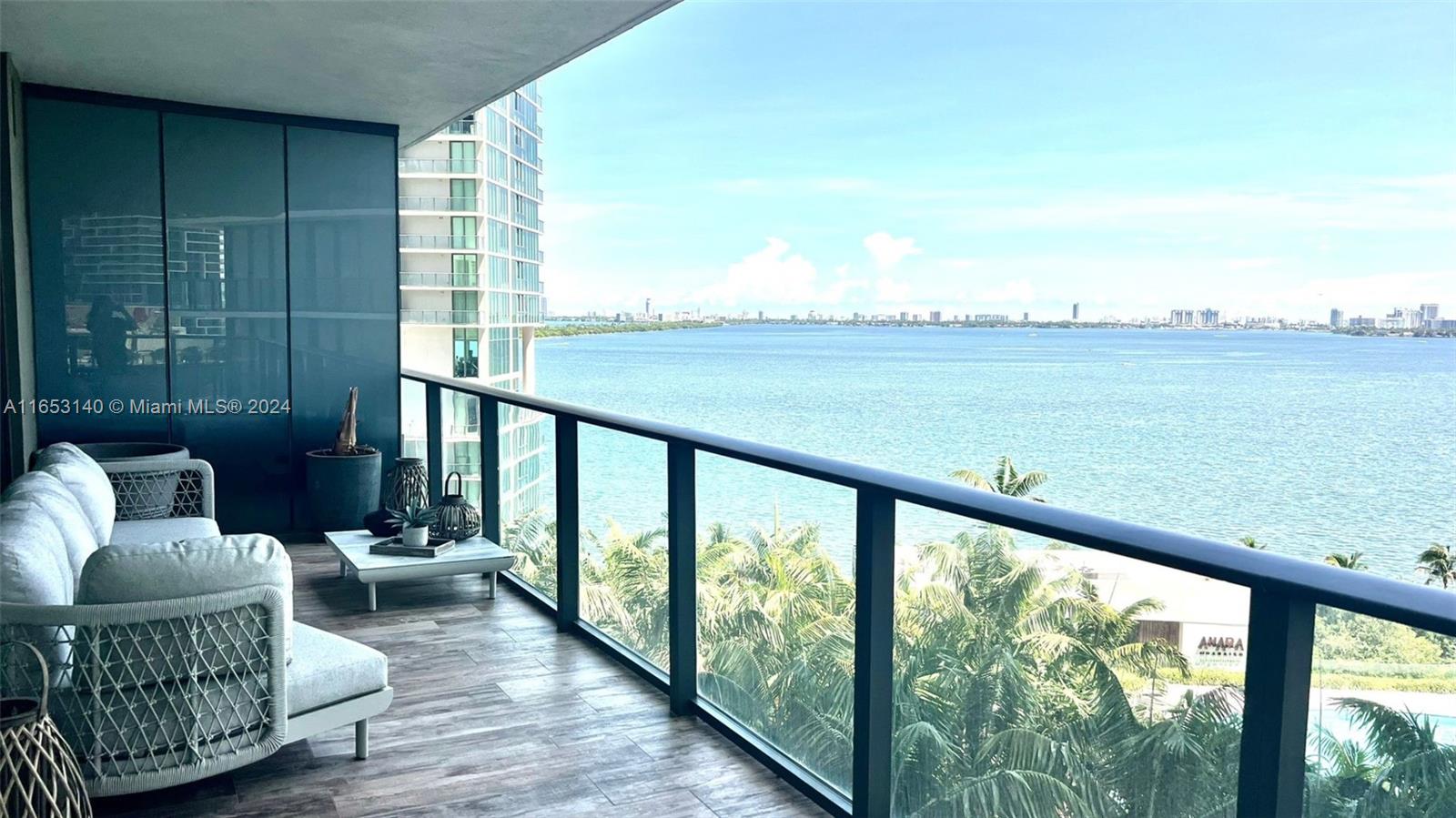 More than $140K in upgrades! Move In Ready 3 bedrooms, 3.5 bathrooms! This gorgeous CORNER WATERFRONT unit was designed with the most exquisite finishes. Min away from Design District. Designed by Arquitectonica offering breathtaking views of Biscayne Bay. Incredible amenities in Miami. Offering a stunning private foyer, 9’ ft ceiling, plenty of natural light. Upgrades: wood look porcelain floors, waterfall marble countertops and backsplash, Spanish wood doors, custom walk in closets, electric shades and blackouts, wall papers and open concept master bath. Gourmet Italkraft custom kitchen cabinets, Bosh Appliances and Sub-zero refrigerator. ENJOY THE BEST LIFE STYLE. Bayfront Private Beach Club with Amara Restaurant by Award-Winning Chef Michael Schwartz. Available Yearly and Seasonal.