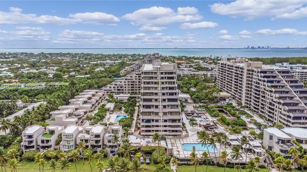 201 Crandon Blvd #322, Key Biscayne, Florida image 36