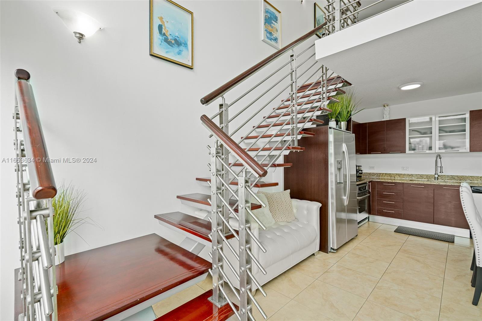 Listing Photo 12