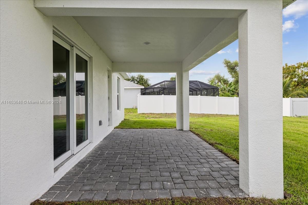 3223 Ne 14th Ave, Cape Coral, Florida image 25