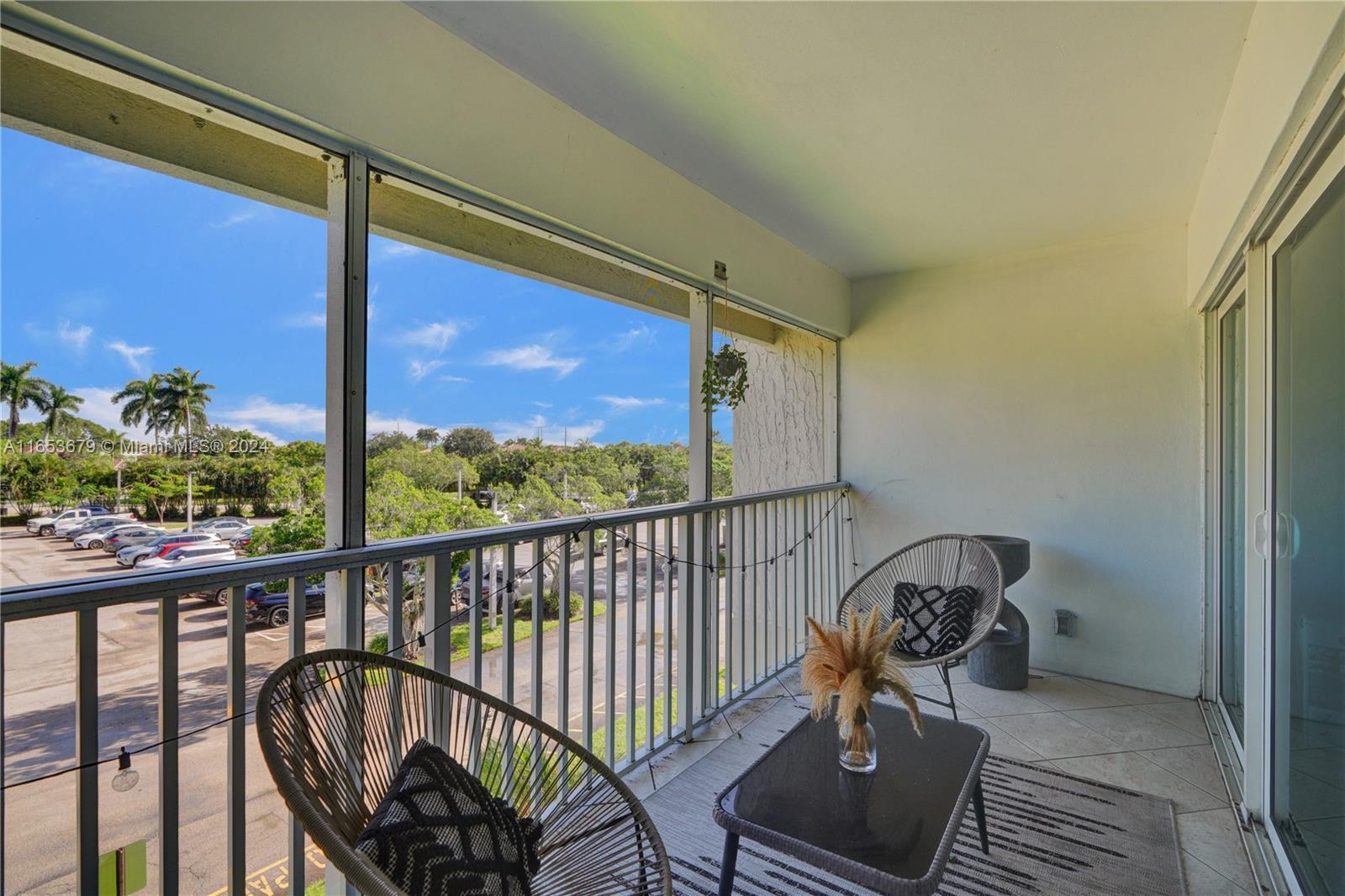 100 Lakeview Dr #314, Weston, Florida image 23