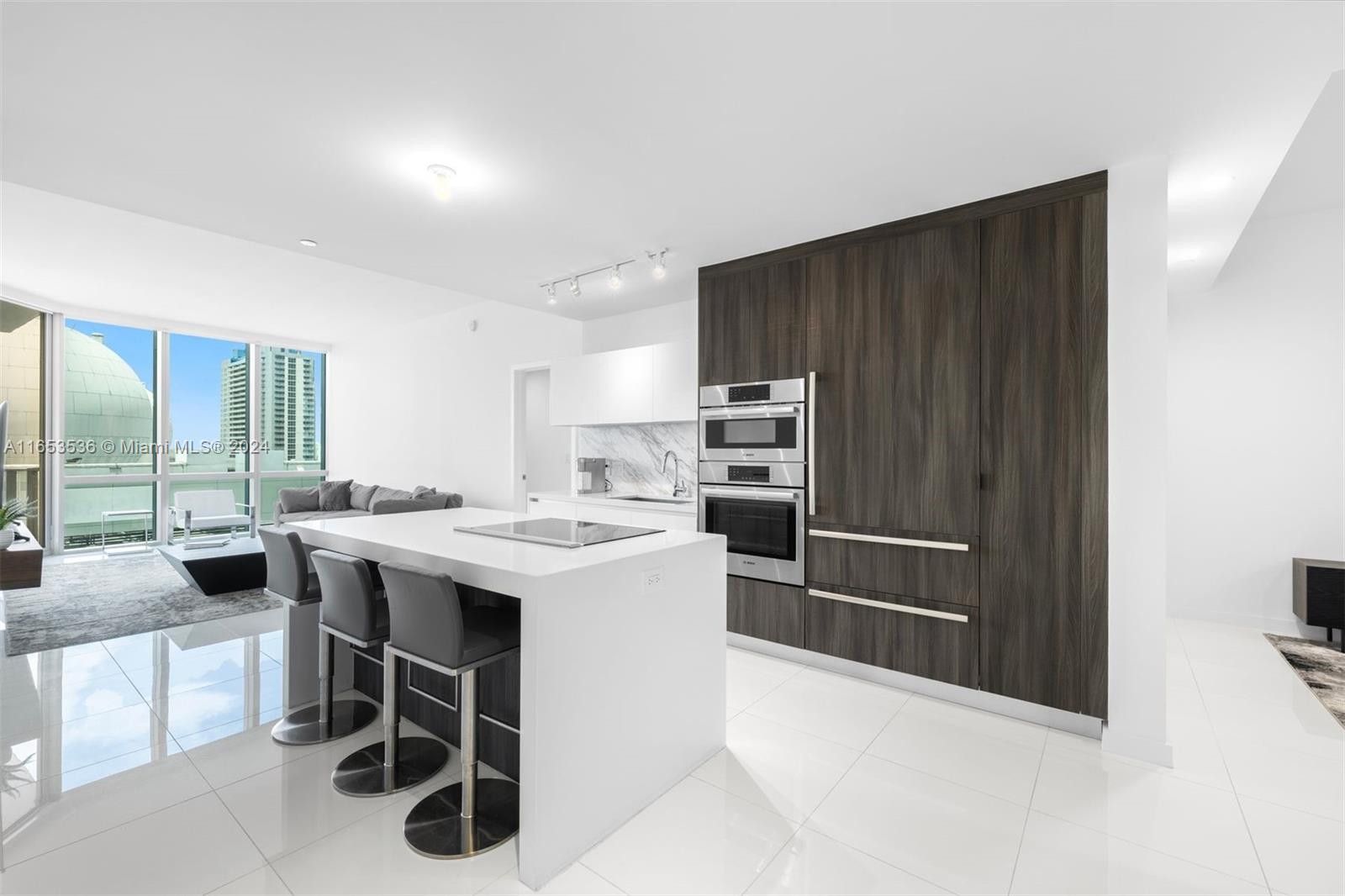 851 NE 1st Ave #1008, Miami FL 33132