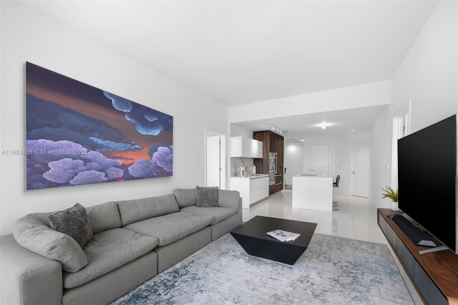 851 NE 1st Ave #1008, Miami FL 33132