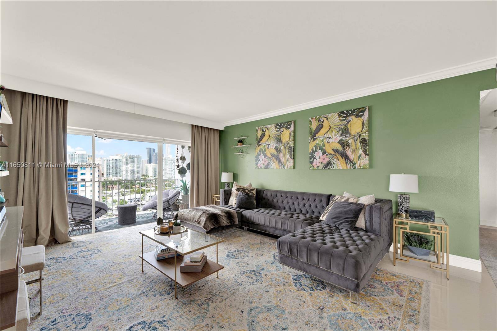Listing Photo 10
