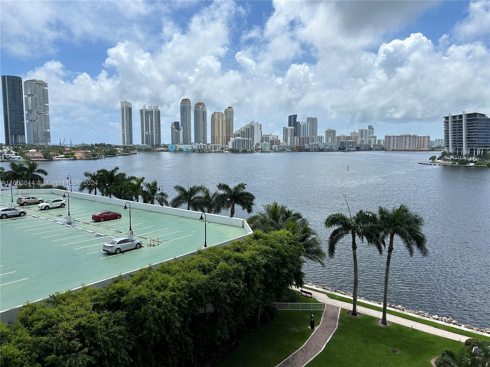 3530 Mystic Pointe Dr #813, Aventura FL 33180