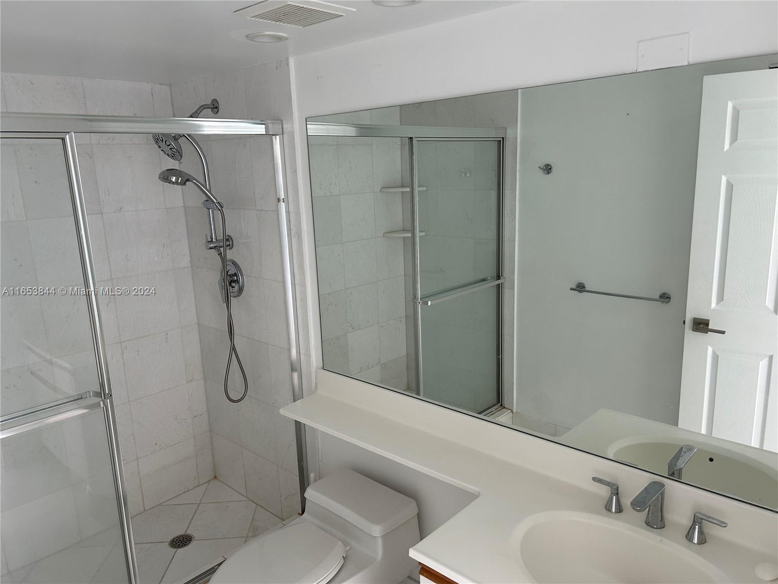 3530 Mystic Pointe Dr #813, Aventura FL 33180