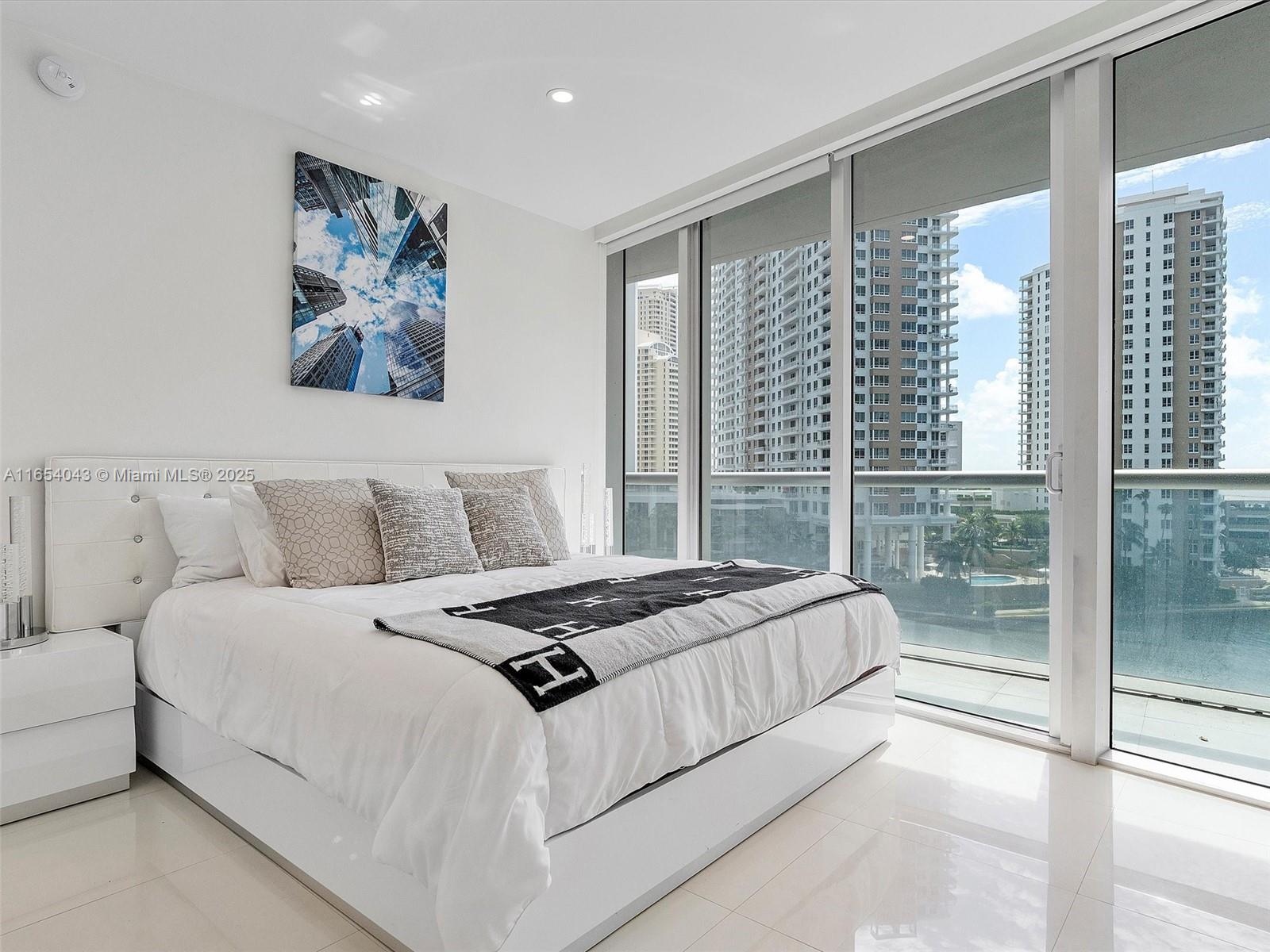 495 Brickell Ave #BAY707, Miami FL 33131