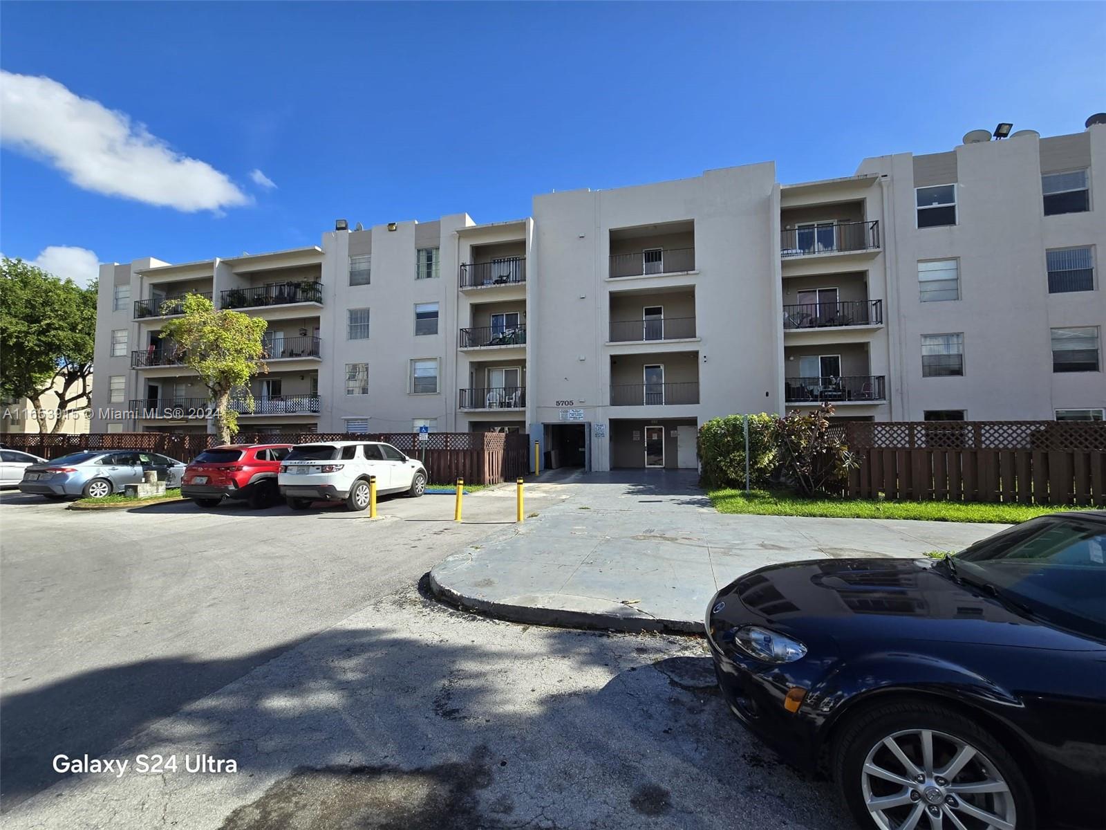 5705 W 20th Ave #307, Hialeah, Florida image 8