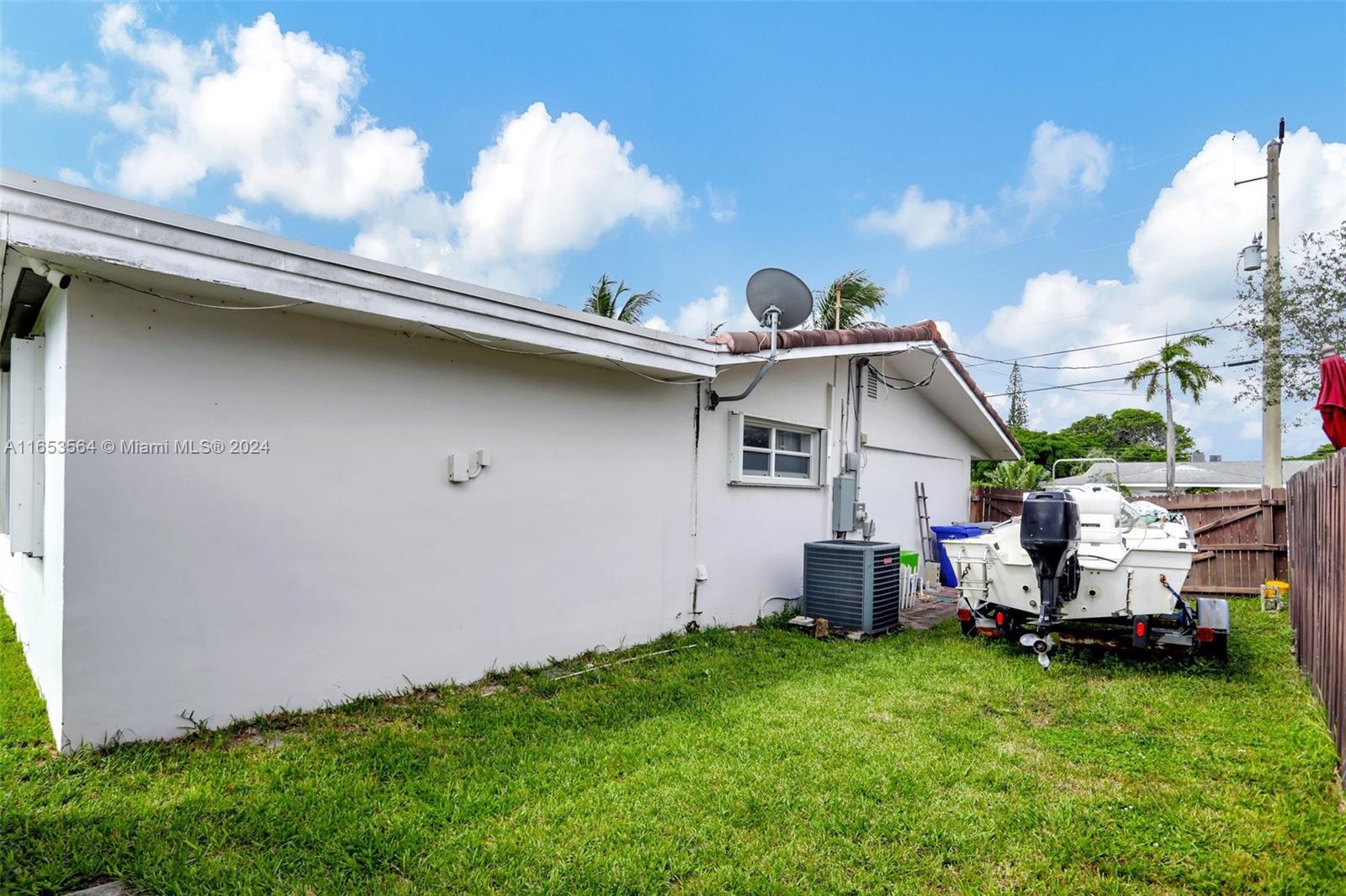 820 NE 12th Ave, Pompano Beach, Florida image 37