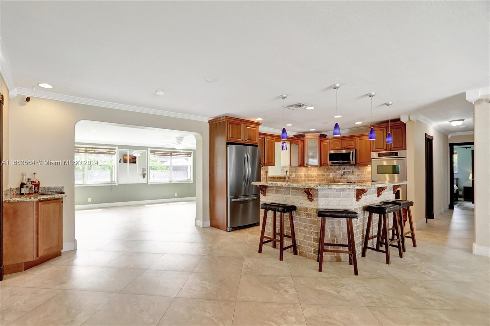 820 NE 12th Ave, Pompano Beach, Florida image 9