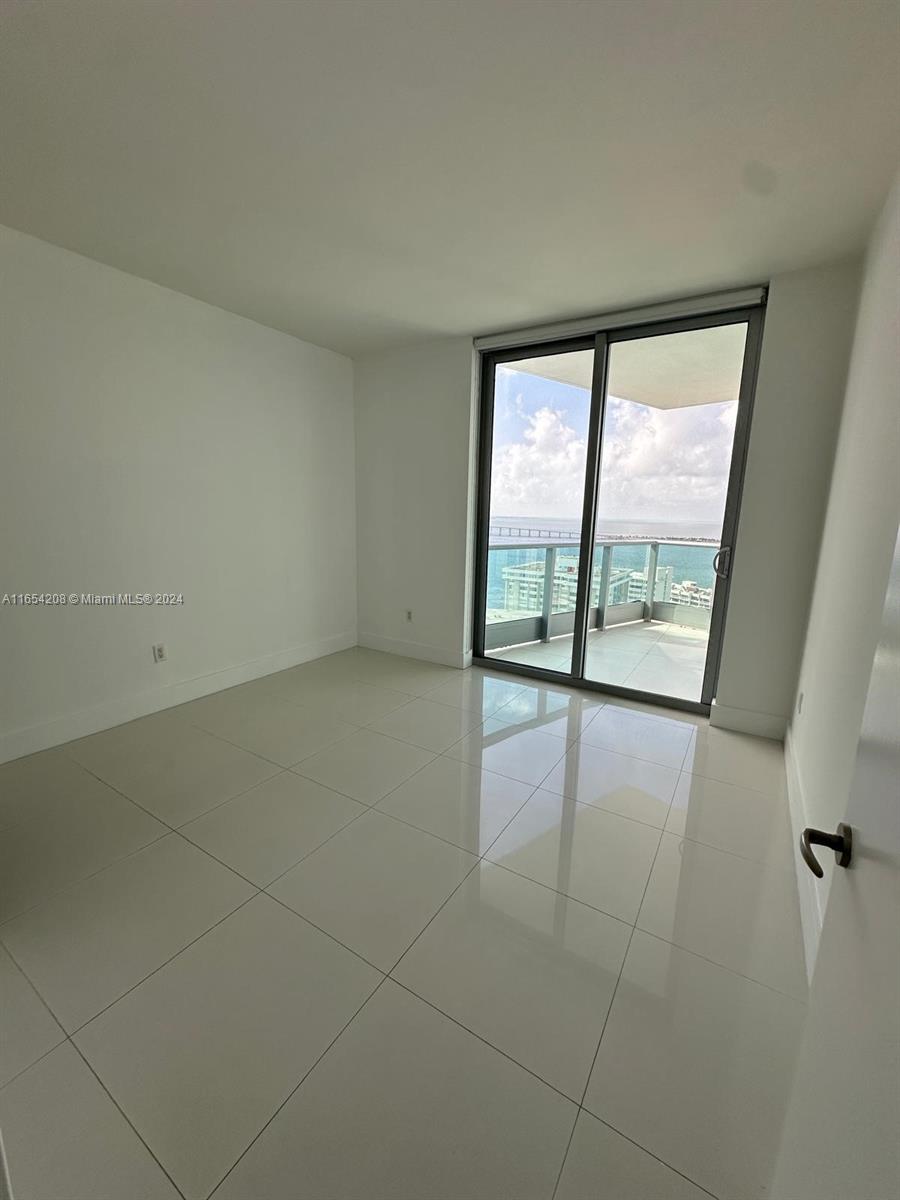 1331 Brickell Bay Dr #2208, Miami FL 33131