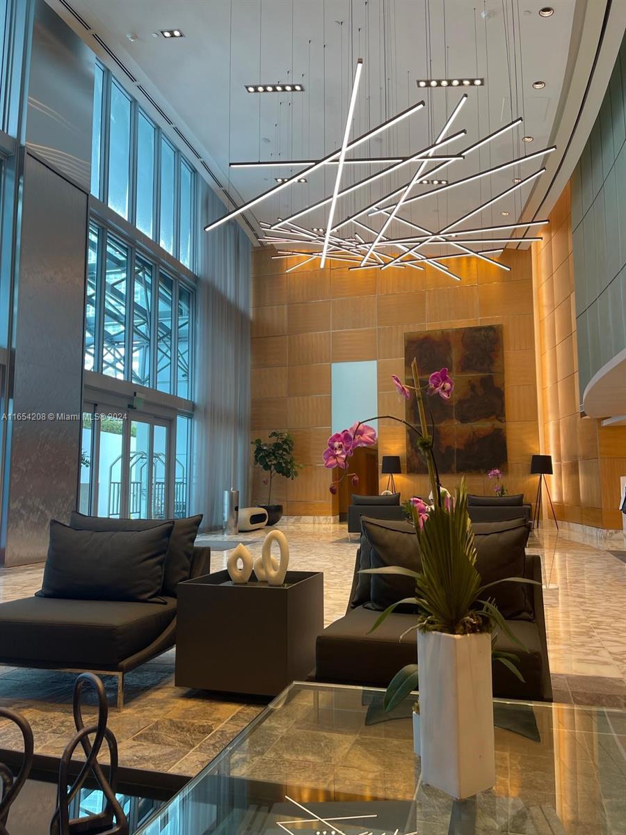 1331 Brickell Bay Dr #2208, Miami FL 33131