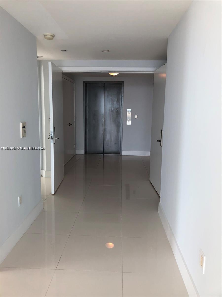 1331 Brickell Bay Dr #2208, Miami FL 33131
