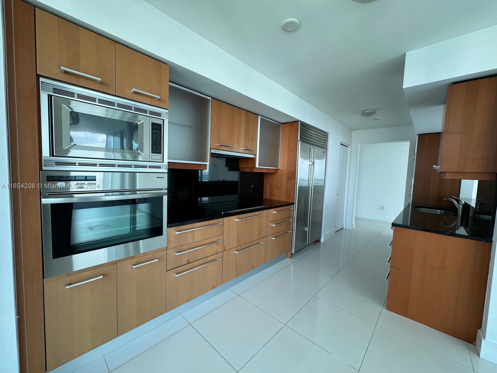 1331 Brickell Bay Dr #2208, Miami FL 33131