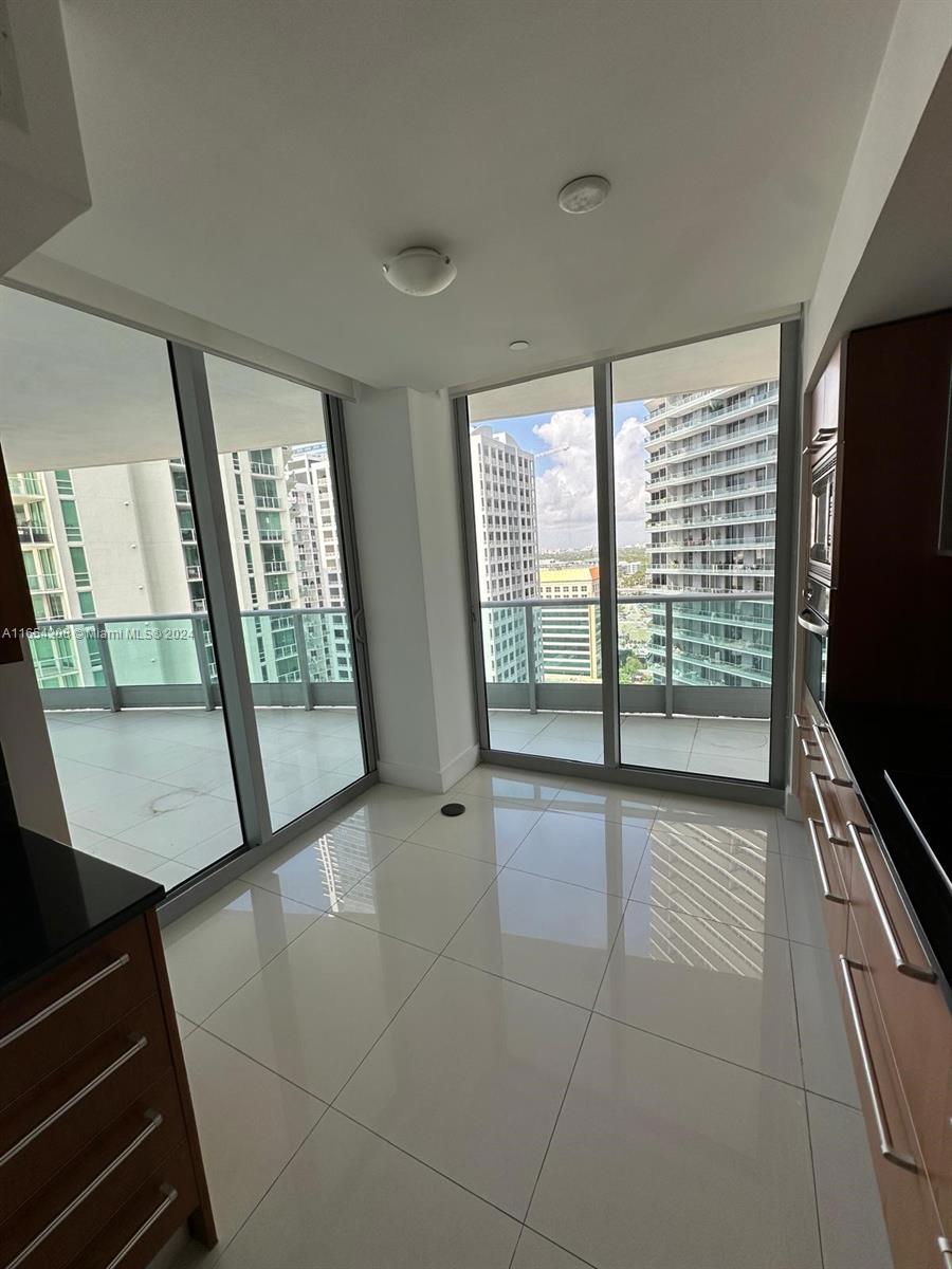 1331 Brickell Bay Dr #2208, Miami FL 33131