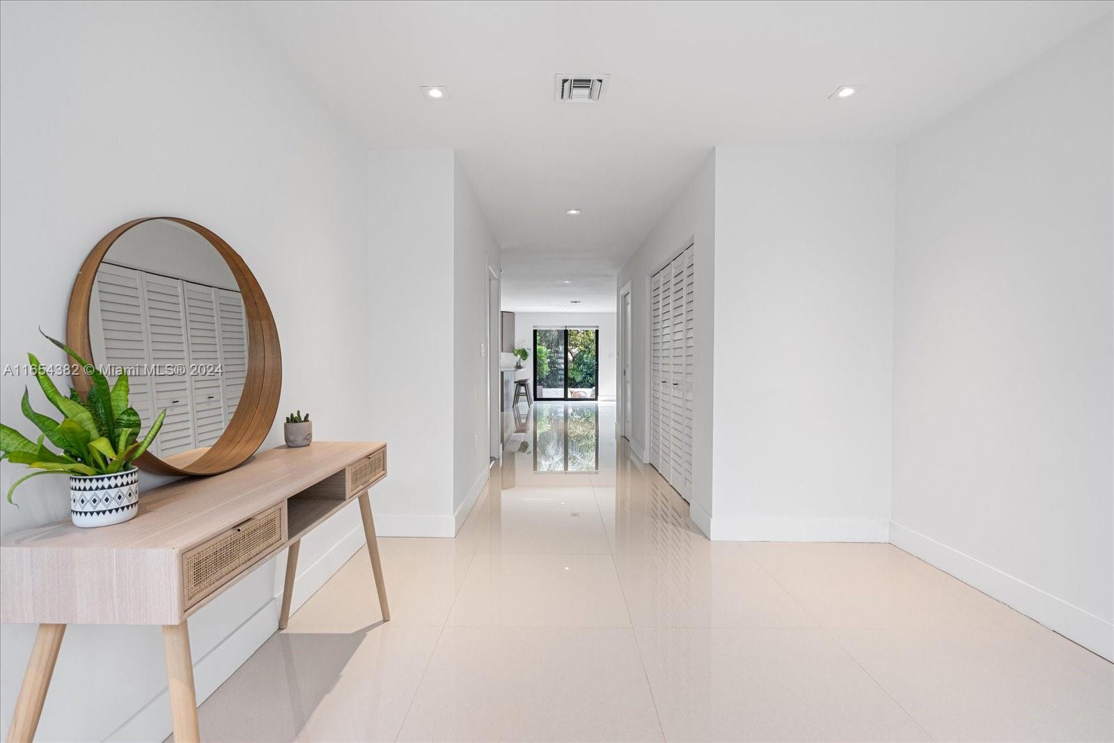 806 SW 29th St #806, Fort Lauderdale, Florida image 3