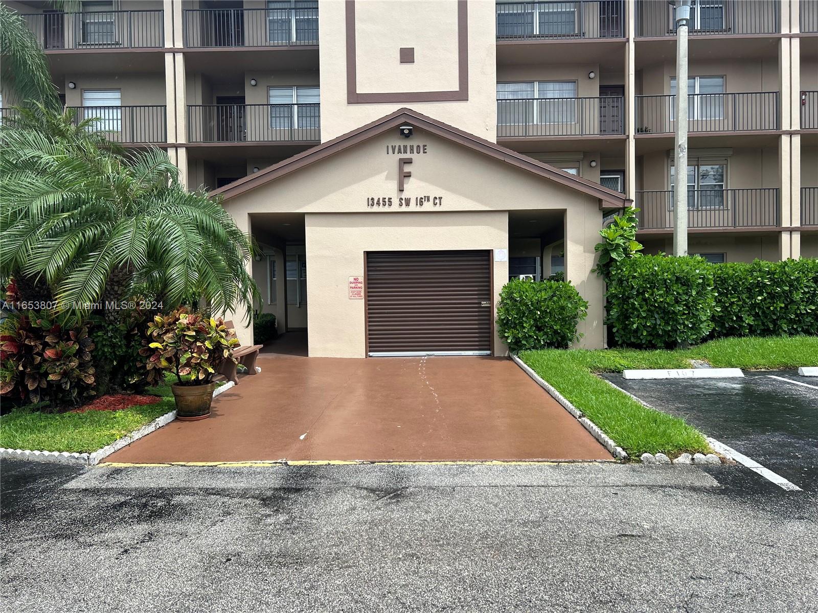 13455 SW 16th Ct #107F, Pembroke Pines, Florida image 24