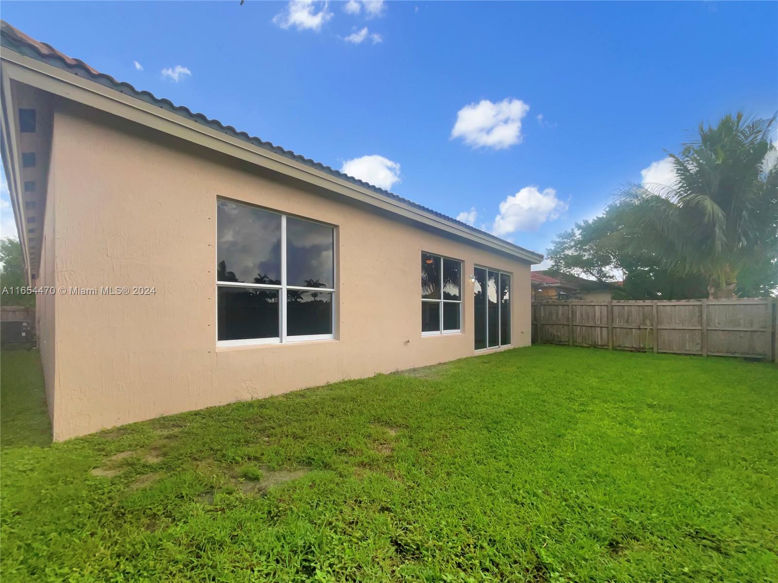 1958 NE 3rd Ct, Homestead, Florida image 21