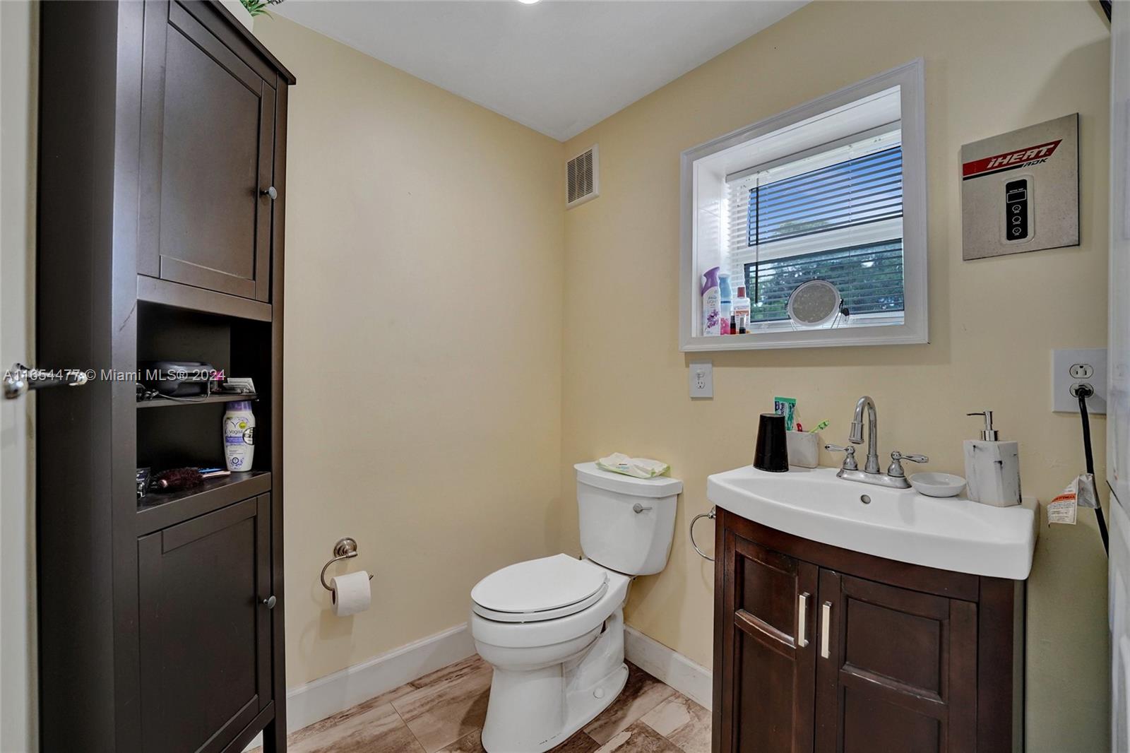Listing Photo 15