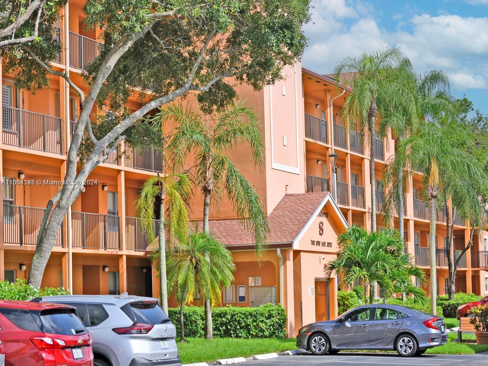 701 SW 142nd Ave #208S, Pembroke Pines, Florida image 27