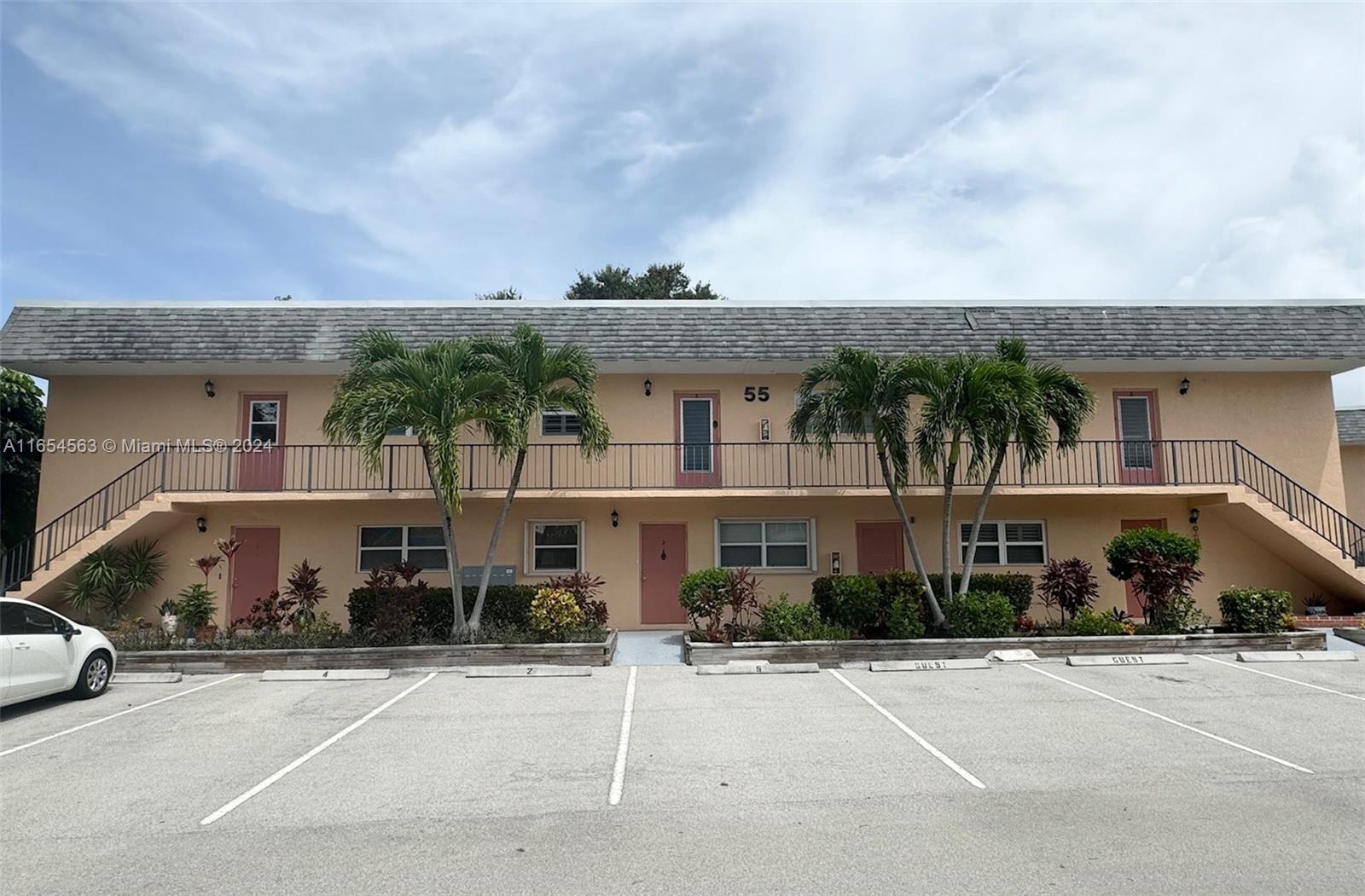 2950 Ocean Blvd Unit 555, Stuart, Florida 34996