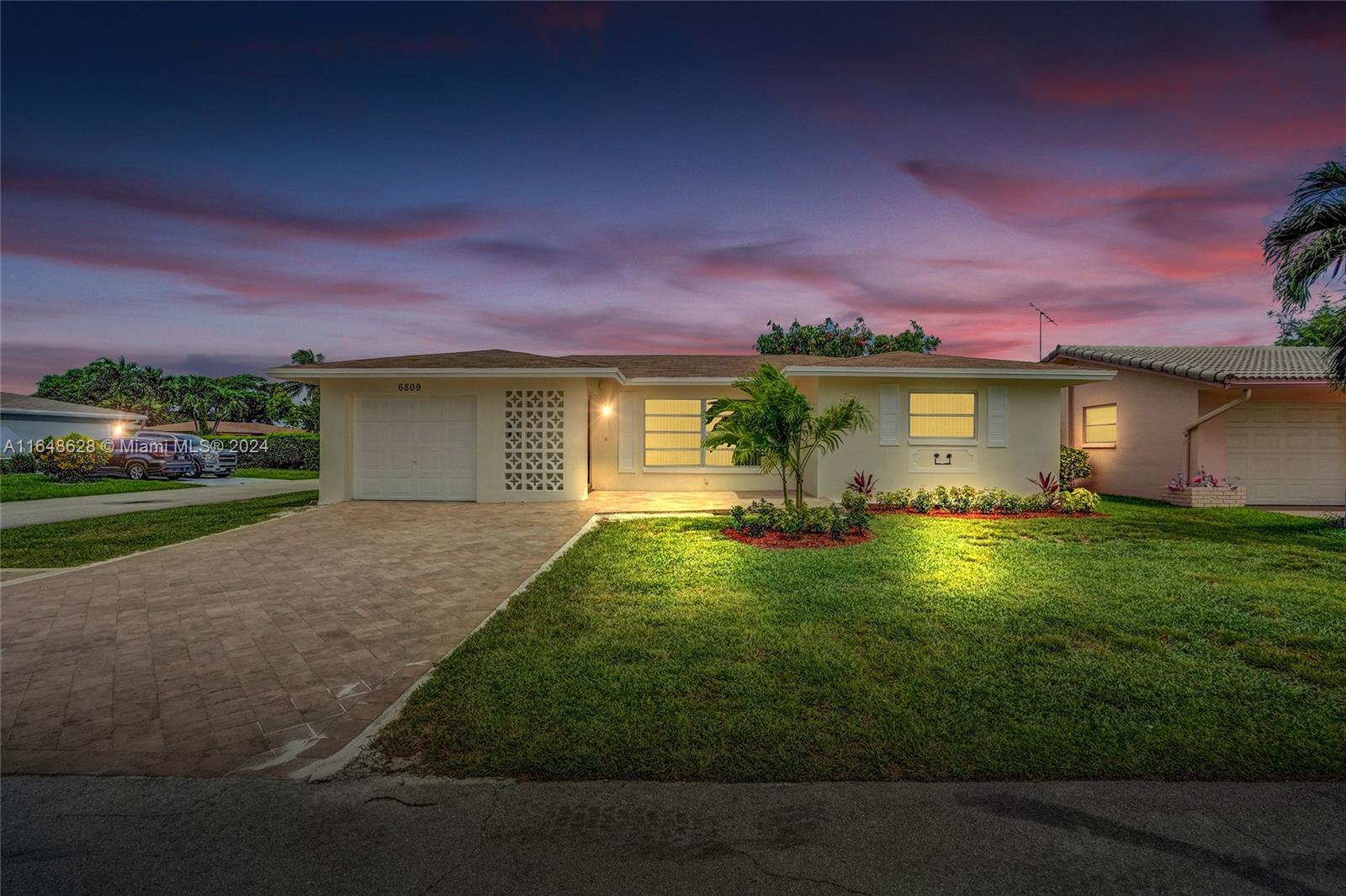 6809 NW 58th St, Tamarac, Florida image 2