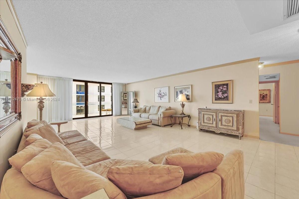 9801 Collins Ave #18D, Bal Harbour, Florida image 6