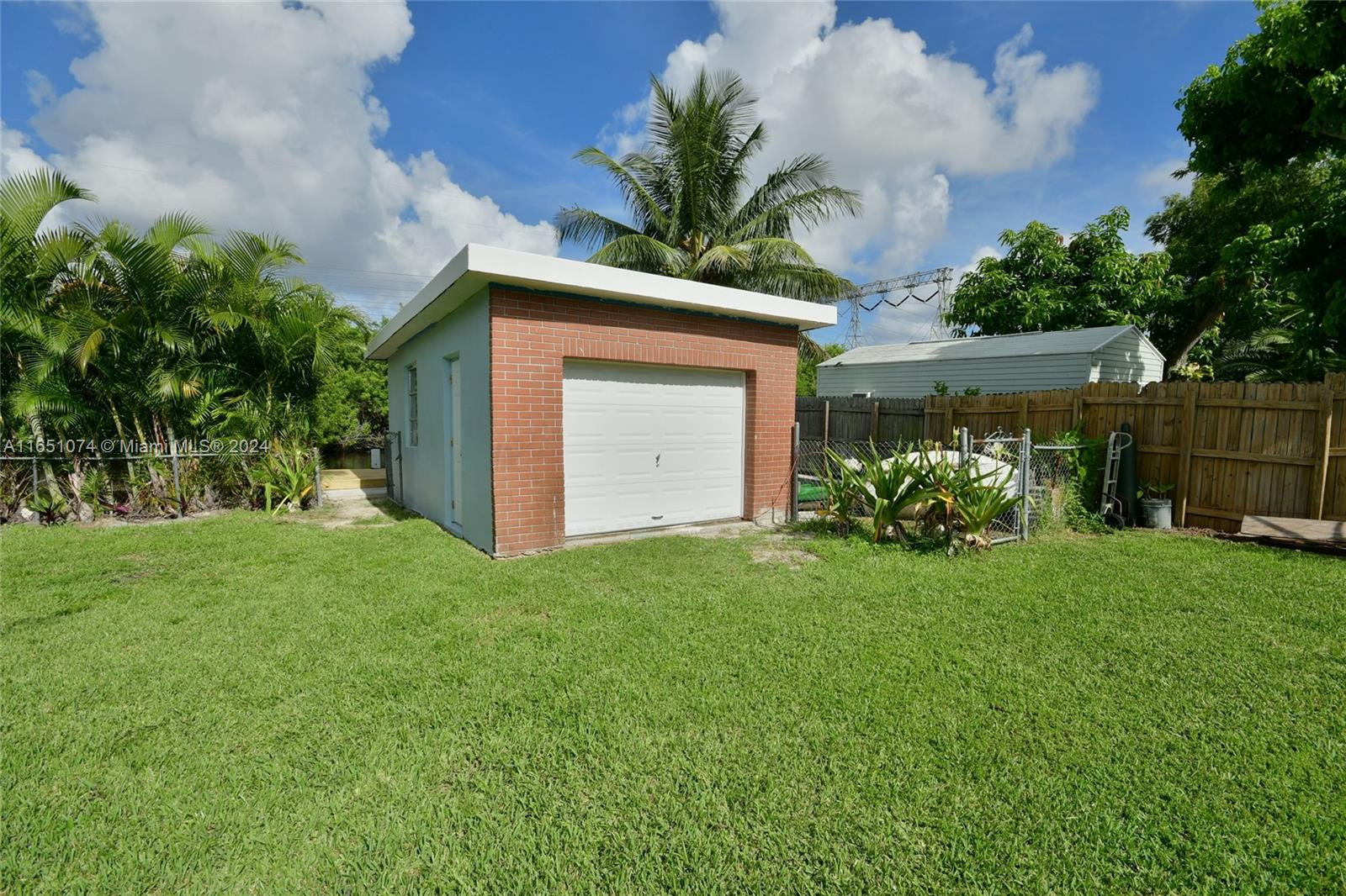 4671 SW 35th Ave, Dania Beach, Florida image 26