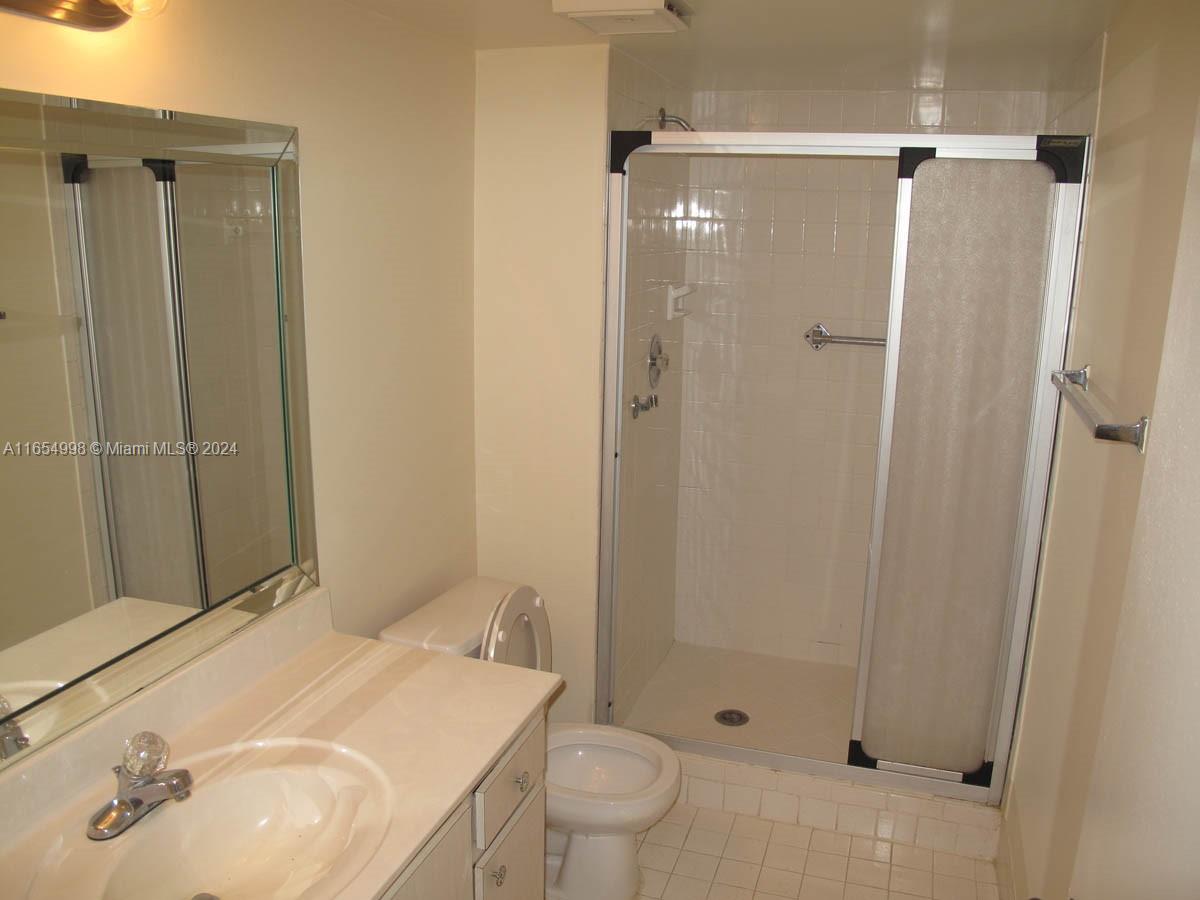 7210 Lake Cir Dr #205, Margate, Florida image 5