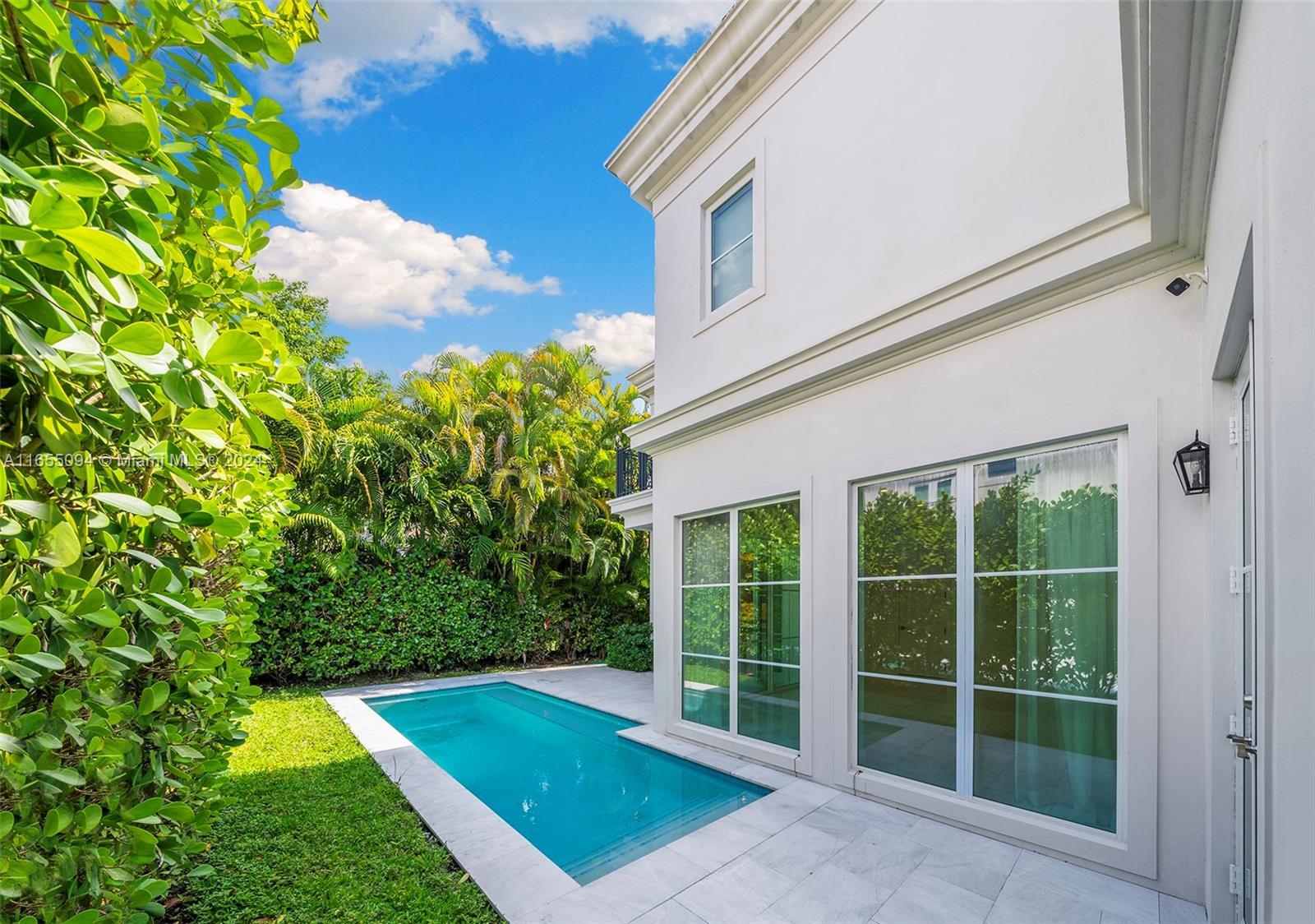 309 Santander, Coral Gables, Florida image 27