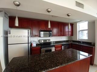 770 Claughton Island Dr #1615, Miami FL 33131