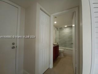 770 Claughton Island Dr #1615, Miami FL 33131