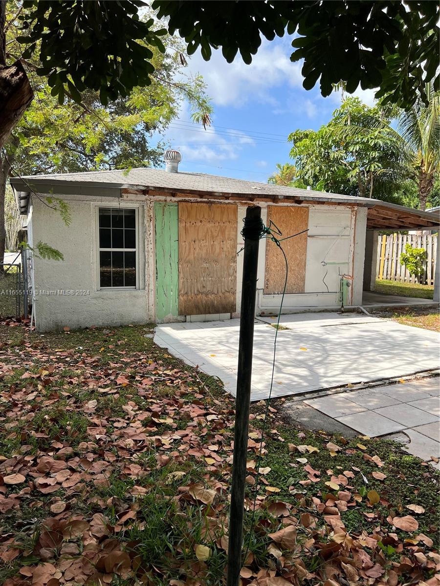 611 NE 26th St, Wilton Manors, Florida image 18