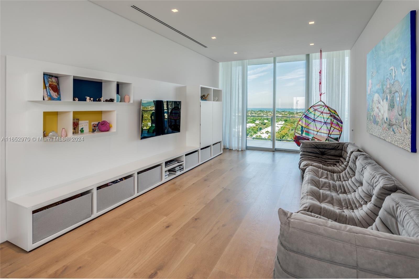 360 Ocean Dr #LPH2S, Key Biscayne, Florida image 10