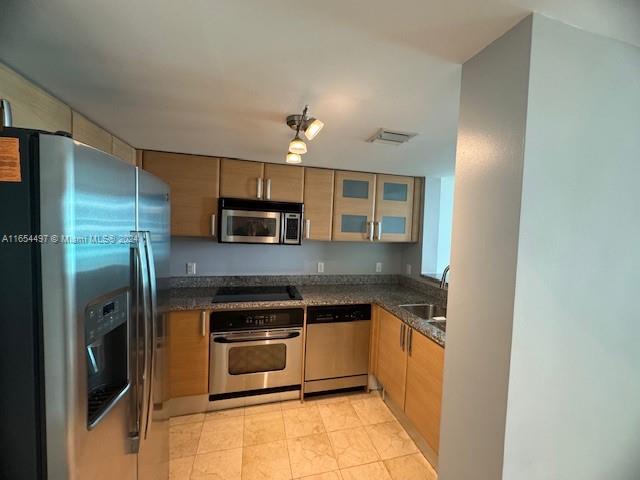 2101 Brickell Ave #2609, Miami FL 33129