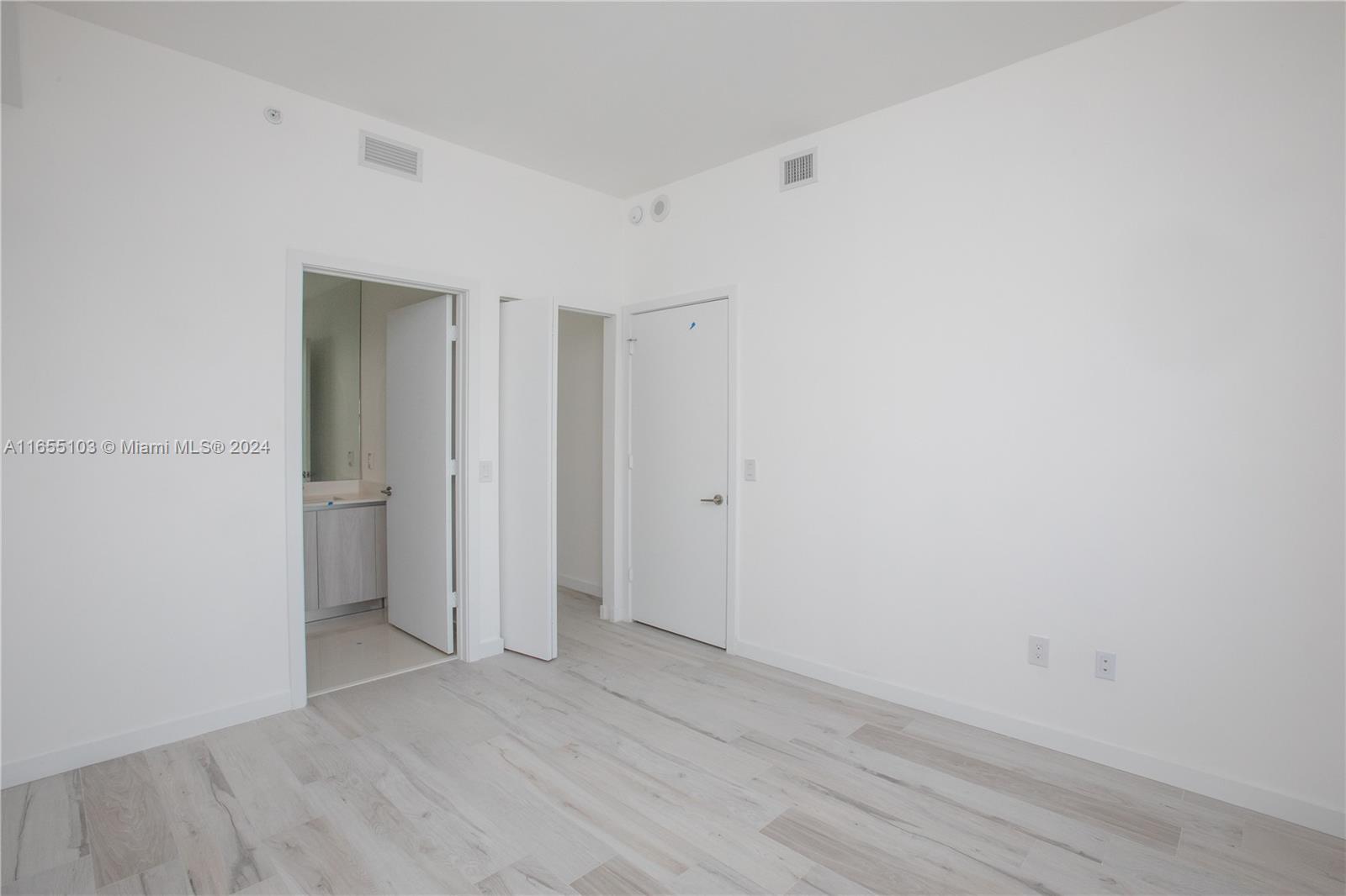 480 NE 31st St #4403, Miami FL 33137