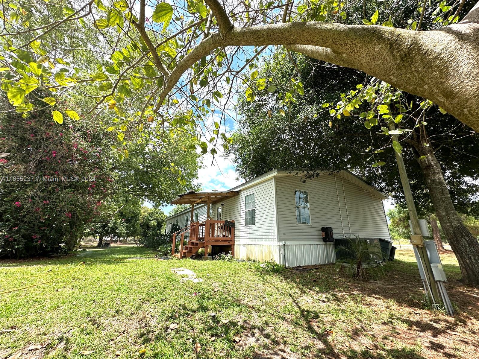 4700 Hendry Isles Blvd, Clewiston, Florida image 10