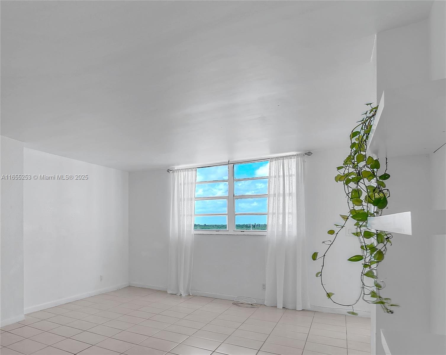 2903 N Miami Beach Blvd #904, North Miami Beach, Florida image 11