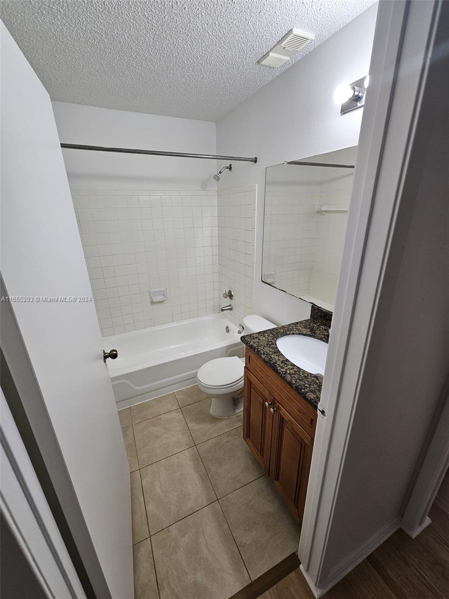 11241 W Atlantic Blvd #305, Coral Springs, Florida image 26