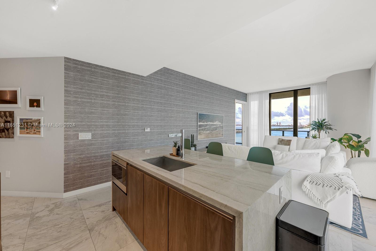 480 NE 31st St #1701, Miami FL 33137