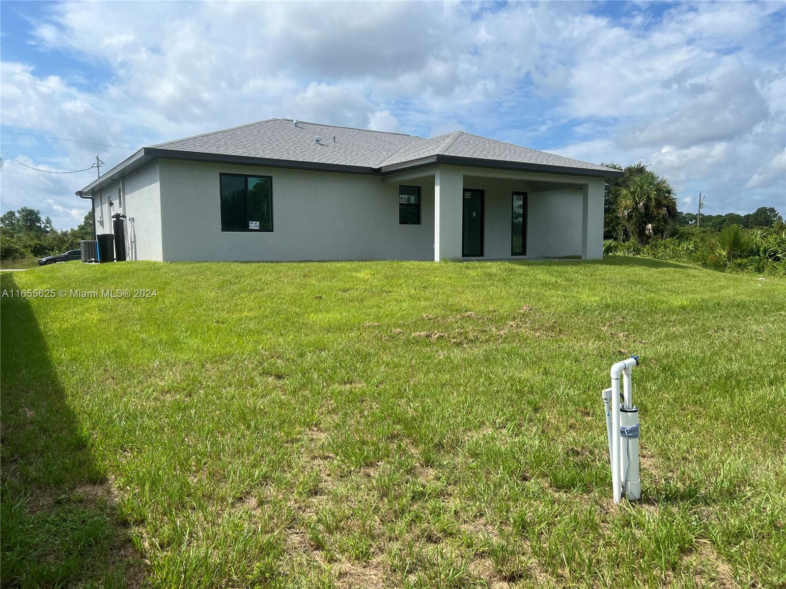 3208 65th St W, Lehigh Acres, Florida image 32