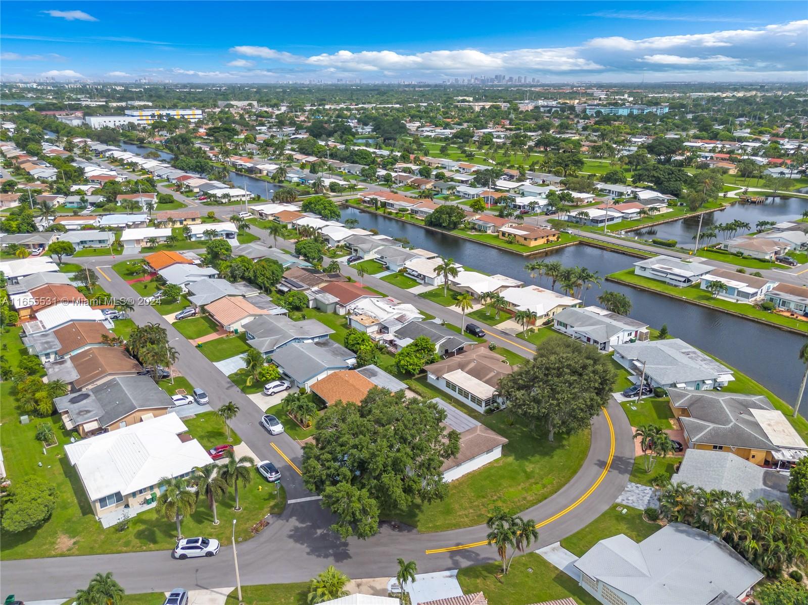 4620 NW 47th Ct, Tamarac, Florida image 4