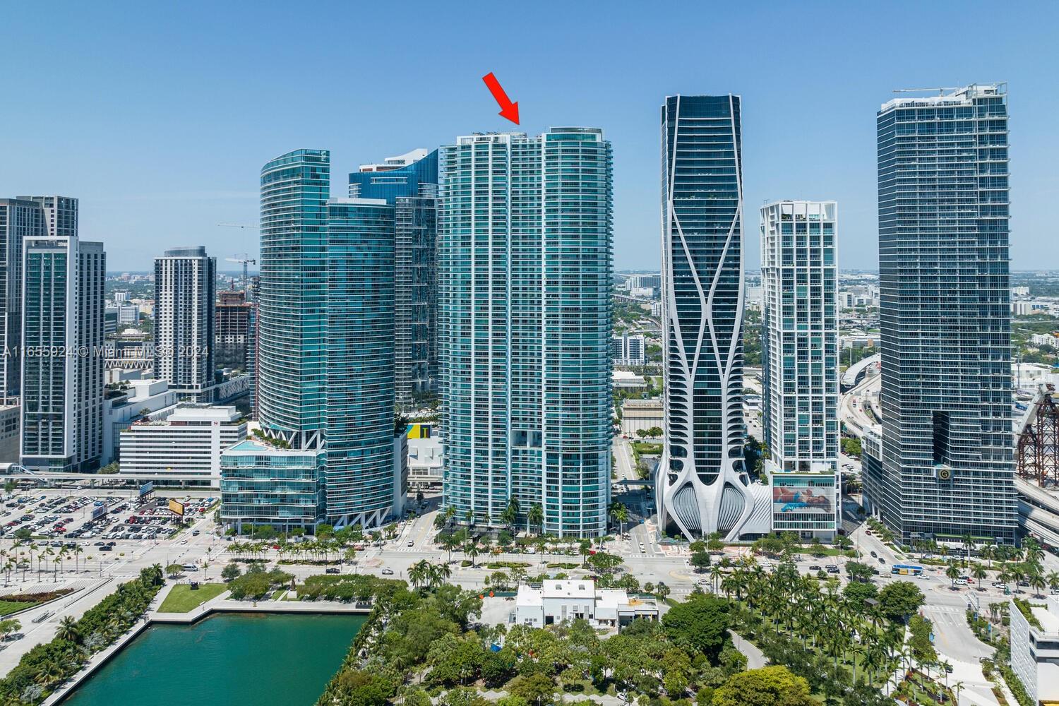900 Biscayne Blvd #2009, Miami FL 33132