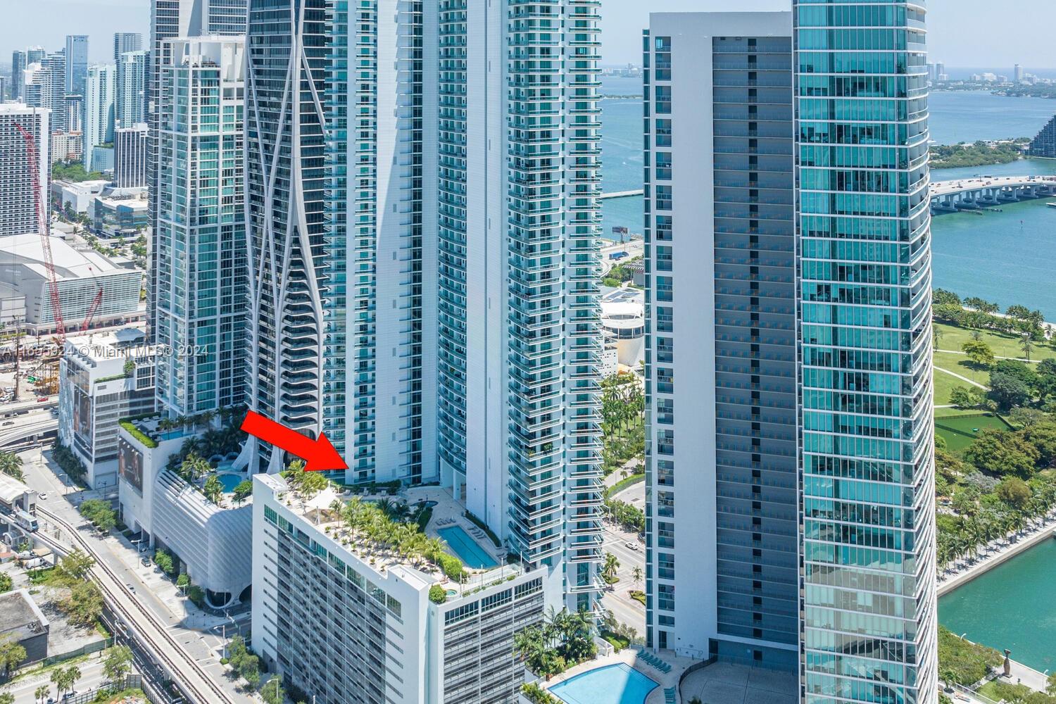 900 Biscayne Blvd #2009, Miami FL 33132
