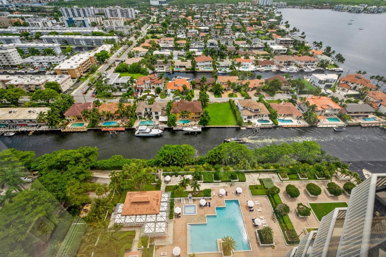 1000 W Island Blvd #2804, Aventura, Florida image 13