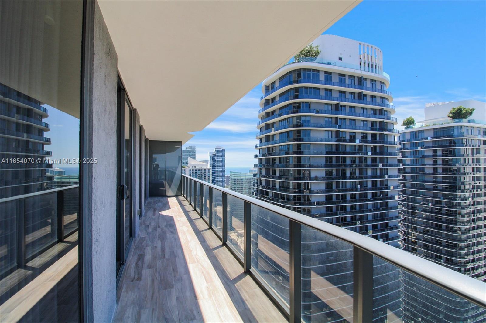 Listing Photo 25