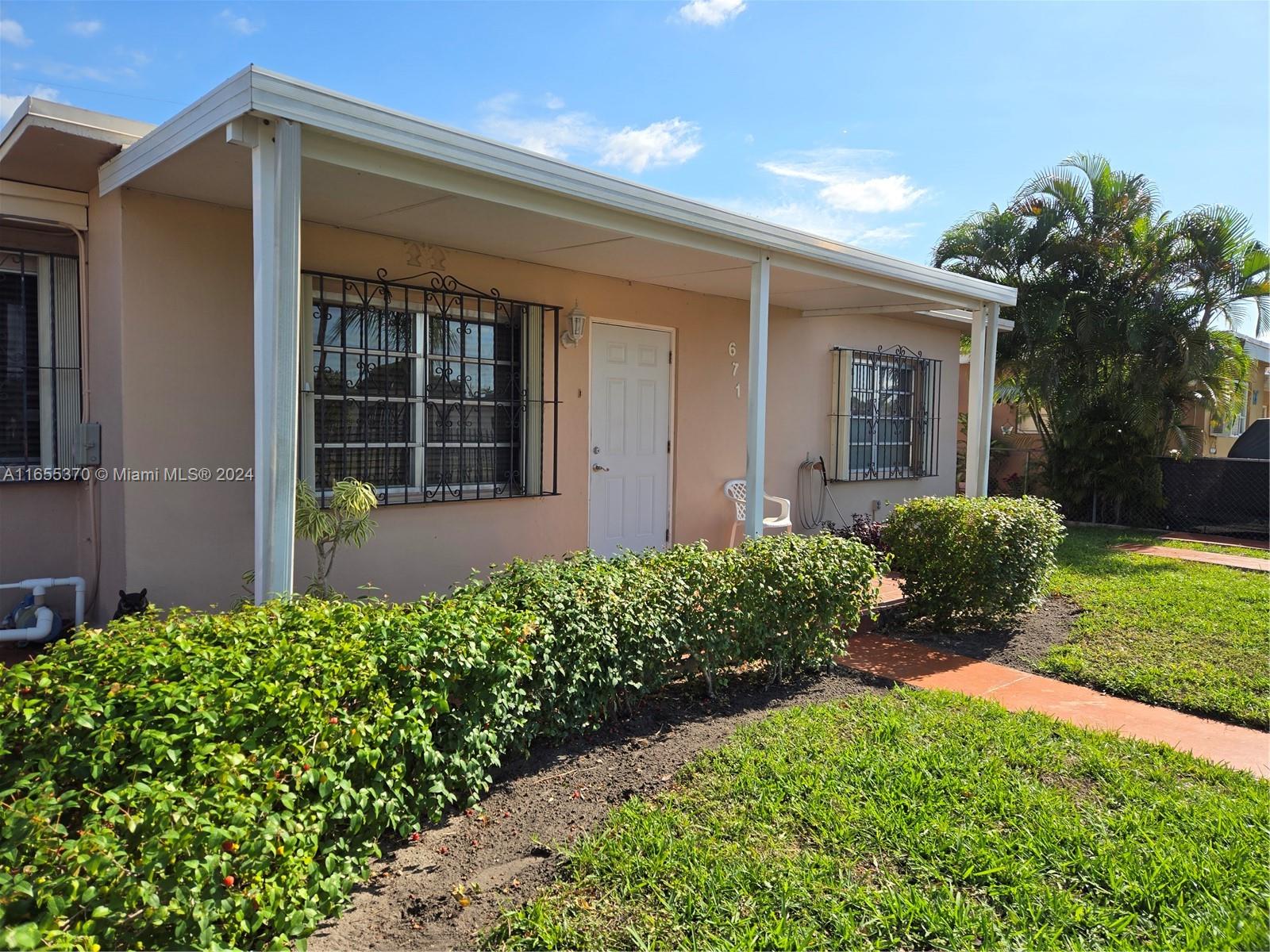 671 E 15th Pl, Hialeah, Florida image 2