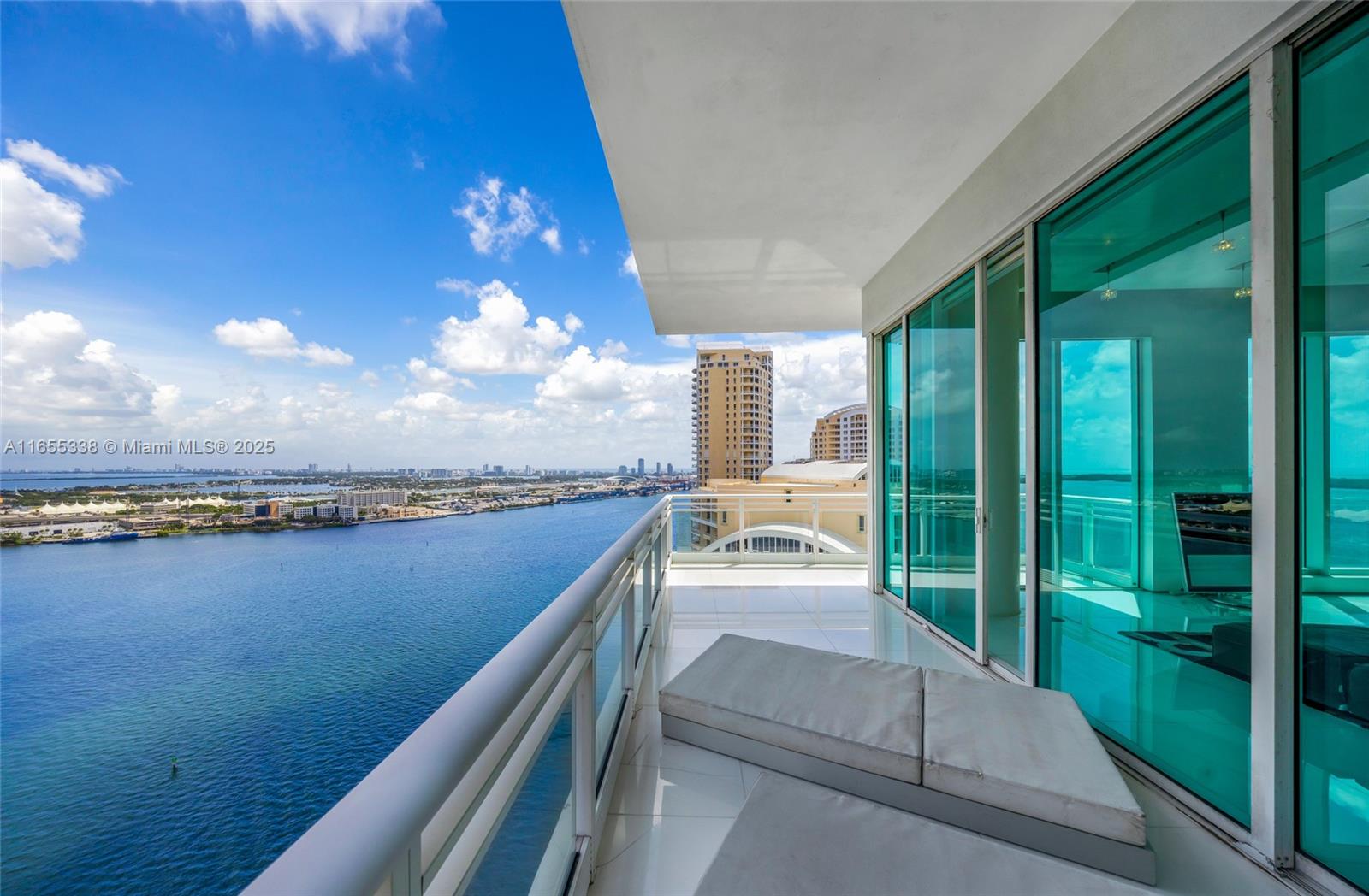 900 Brickell Key Blvd #2603, Miami FL 33131